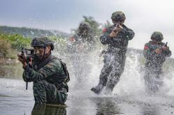 米兰体育-云南男篮战胜甘肃队，全队士气高昂备战决胜时刻